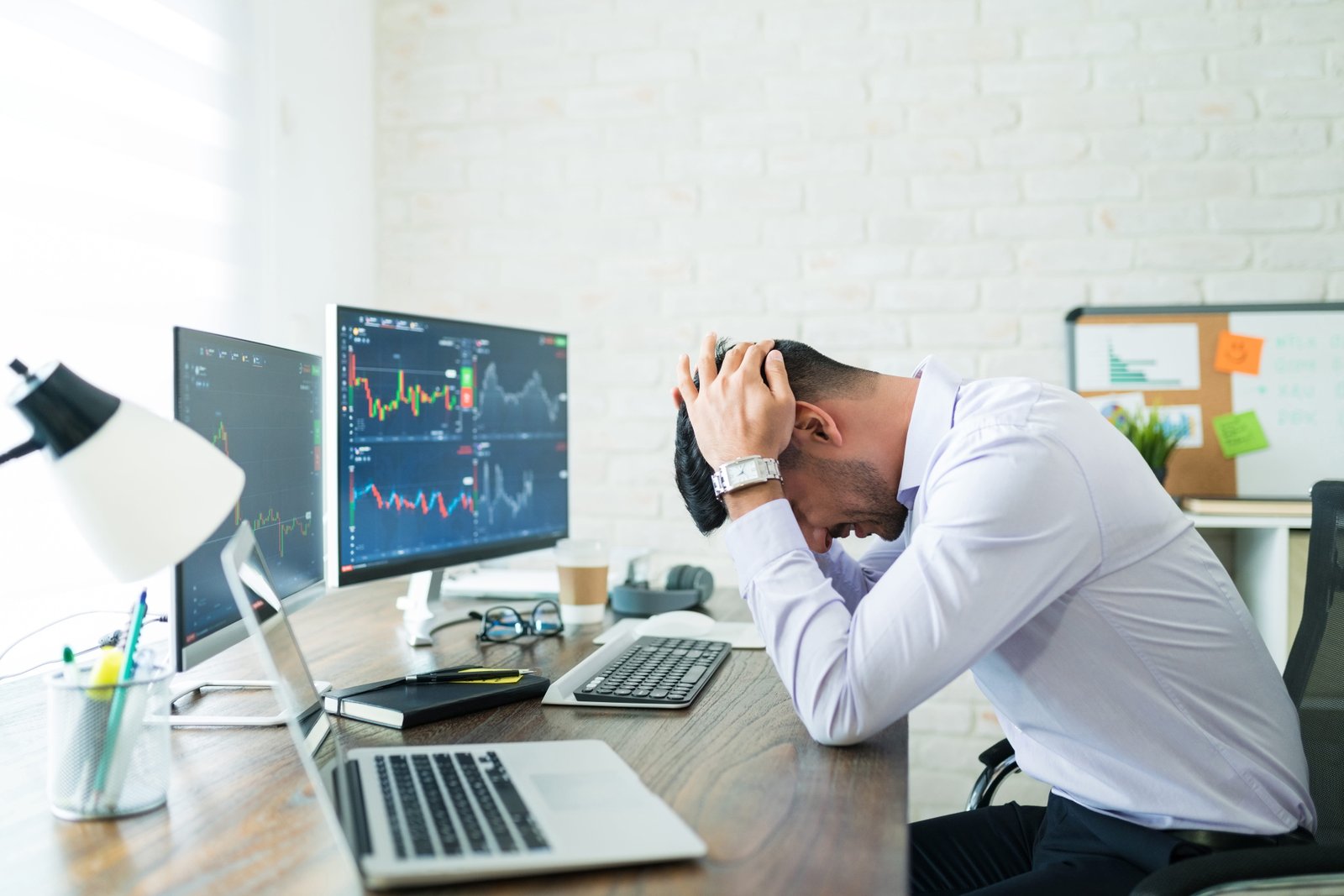Strategi Bertahan di Marketplace 2026: Cara Brand Tetap Cuan di Era Komisi Tinggi